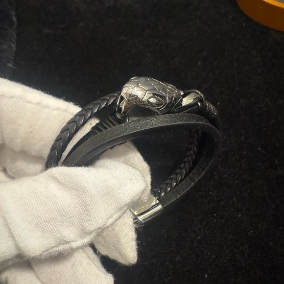 Gucci AG925 Silver Snake Black Leather Bracelet